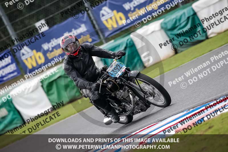 Vintage motorcycle club;eventdigitalimages;mallory park;mallory park trackday photographs;no limits trackdays;peter wileman photography;trackday digital images;trackday photos;vmcc festival 1000 bikes photographs